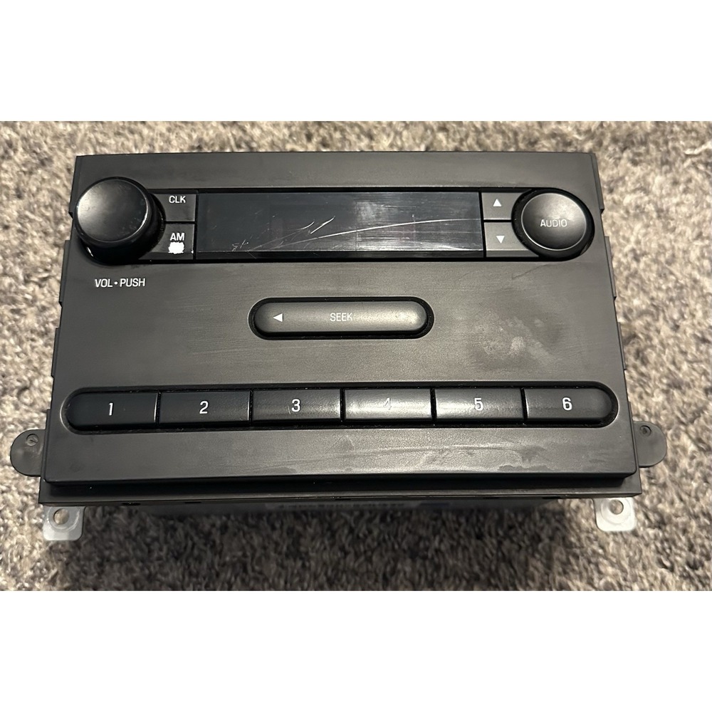 2013-2014 Ford F150 OEM Original A.M./F.M. Radio Receiver